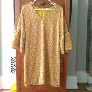 Vintage yellow dress with white flower pattern